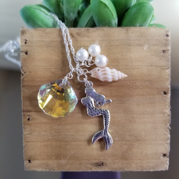 Mermaid Crystal Seashell Necklace Set 3039 - Picture 1 of 7